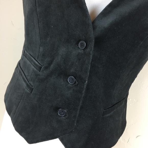 New York & Company black velvet 3 button vest - Picture 3 of 8
